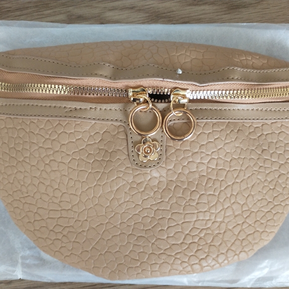 Fanny pack/Belt bag - Picture 1 of 4